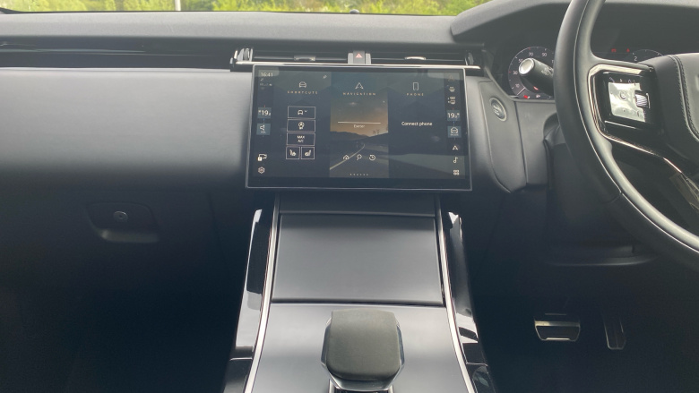 Land Rover Range Rover Velar 2.0 D200 MHEV Dynamic HSE 5dr Auto Diesel Estate